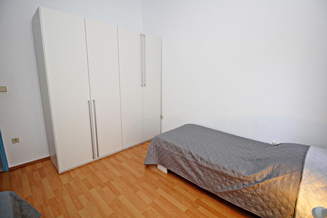 Guest House Beverin Sali Kültér fotó